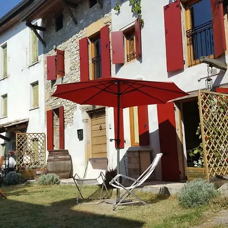 Сasa de vacaciones Casa Cesira *